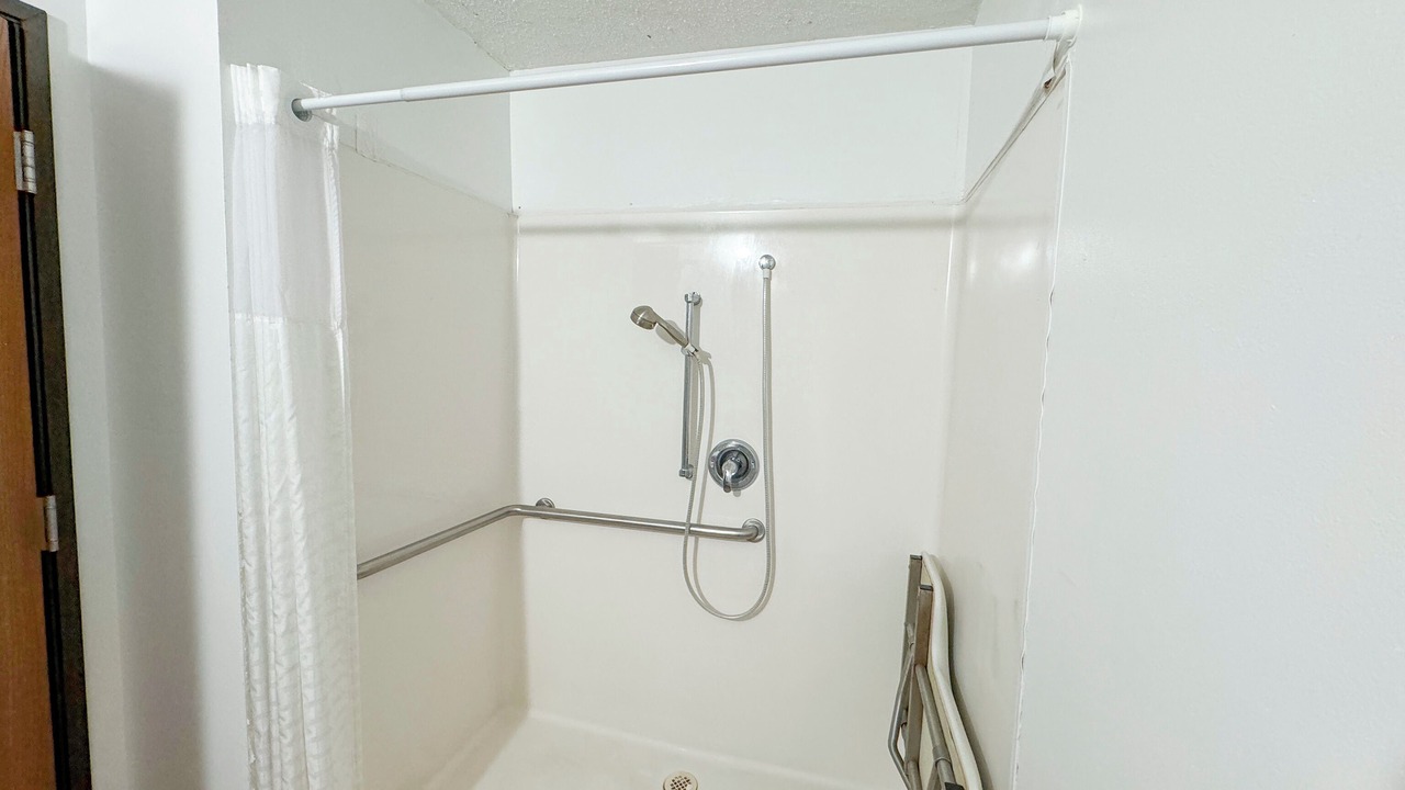Photo of Bathroom in Batavia