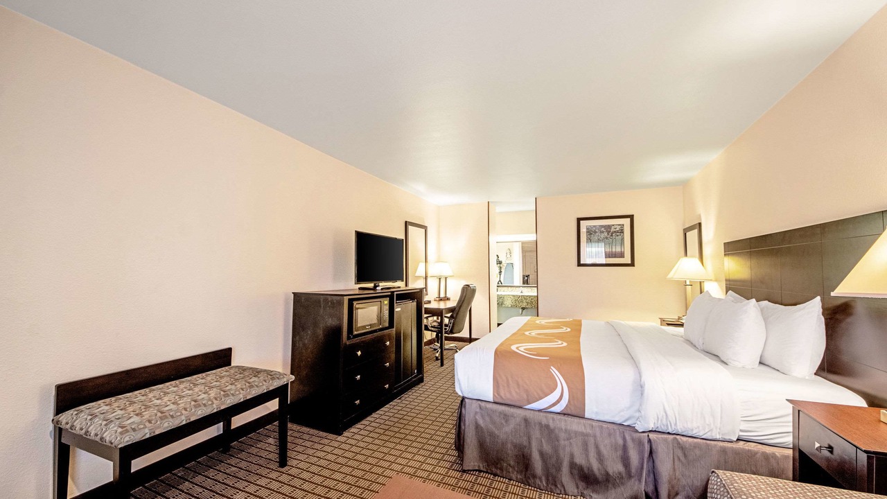 Photo of Bedroom in Three Rivers