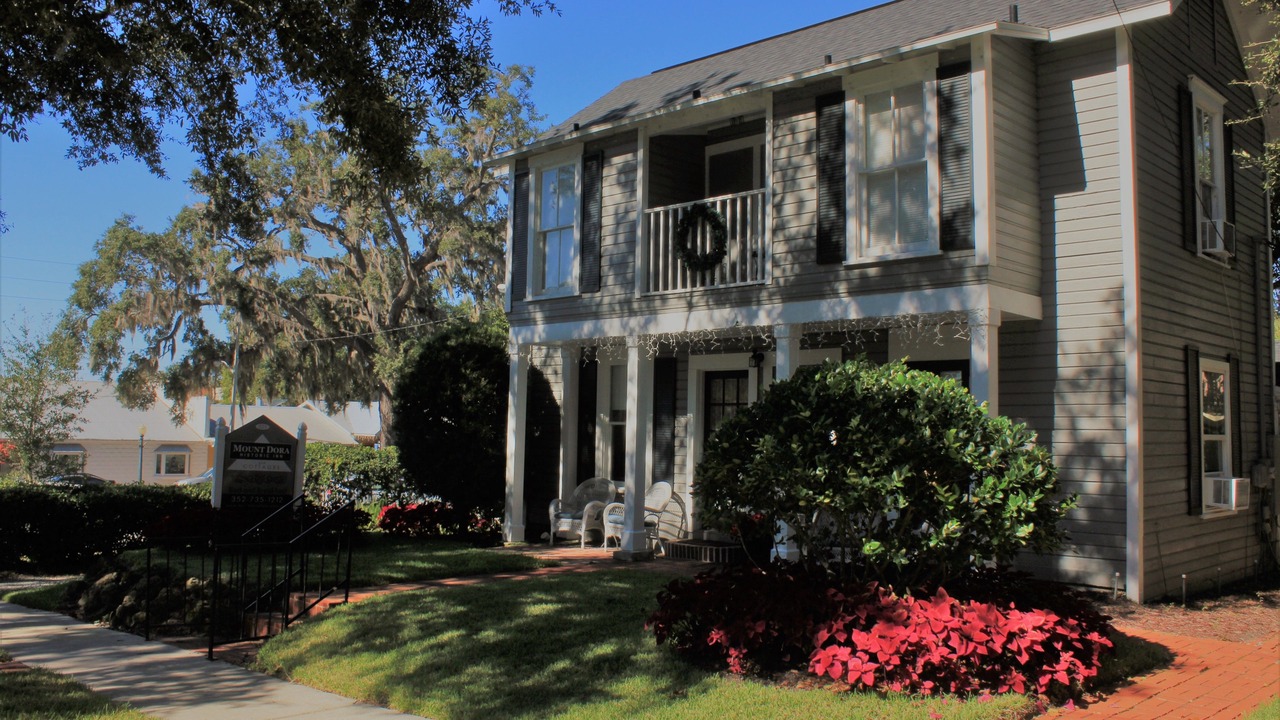 Photo of Buildings in Mount Dora