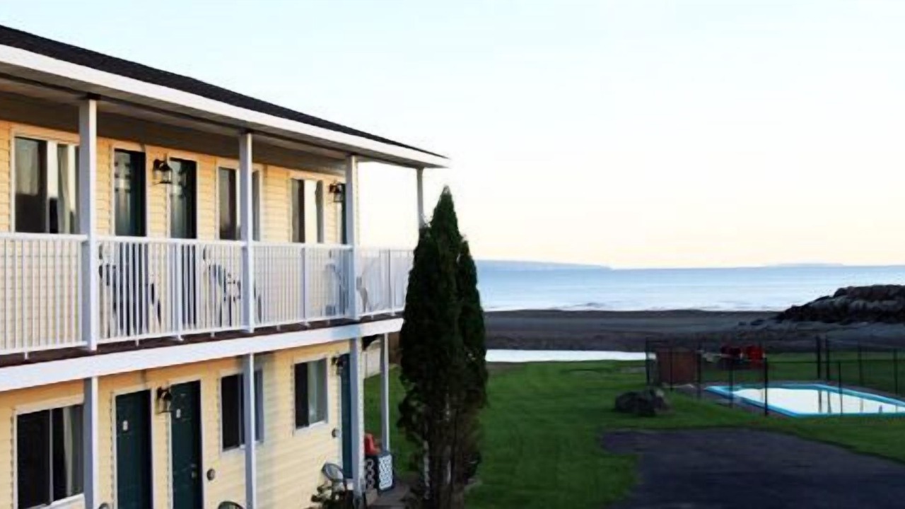 Photo of Others in Alma