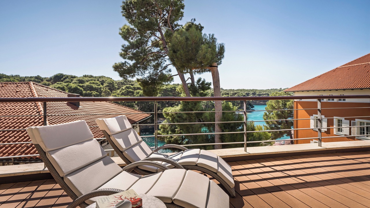 Photo of Patio Balcony in Cove Murtar