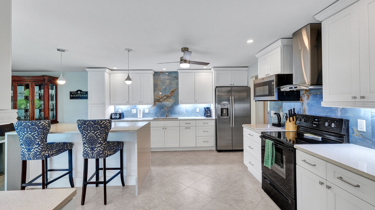 Photo of Kitchen in Caloosahatchee