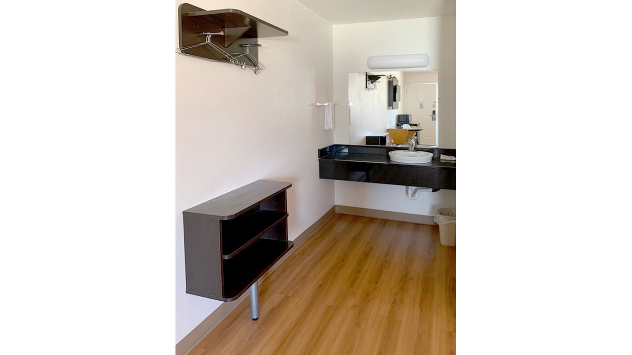 Photo of Bedroom in Cameron