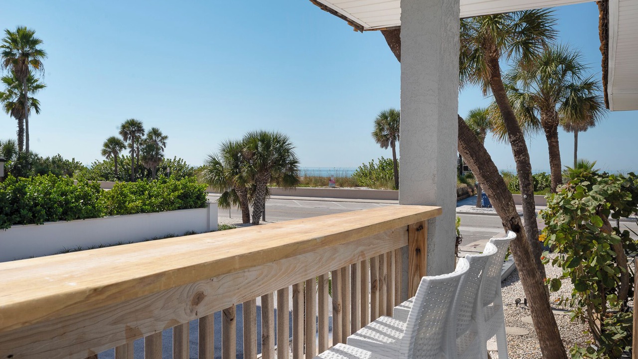 Photo of Patio Balcony in Pass-a-Grille