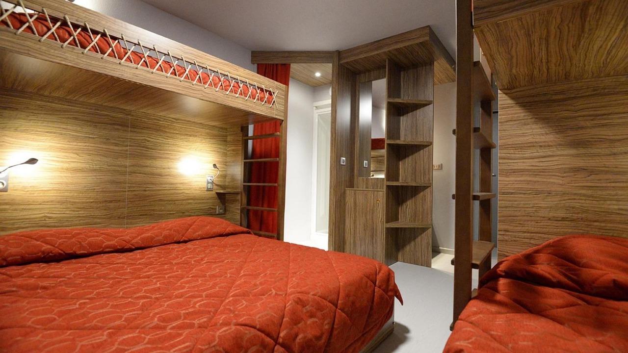 Photo of Bedroom in Chasseneuil-du-Poitou