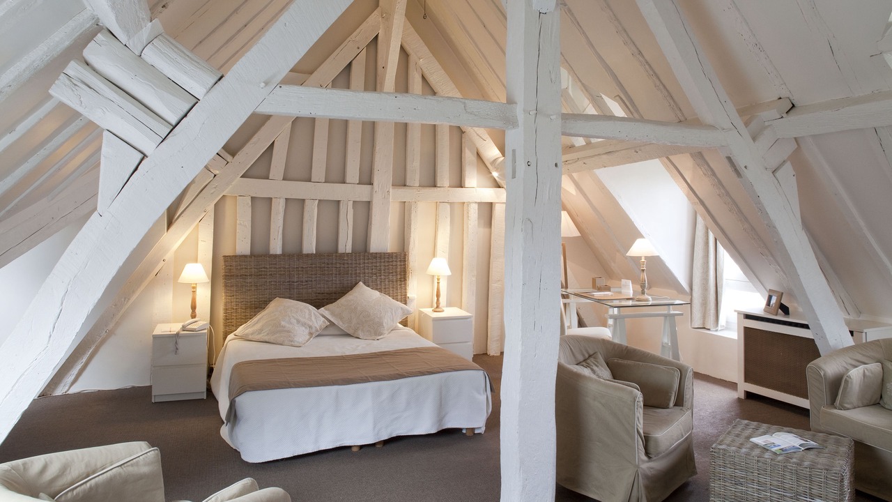 Photo of Bedroom in Montfort-l'Amaury