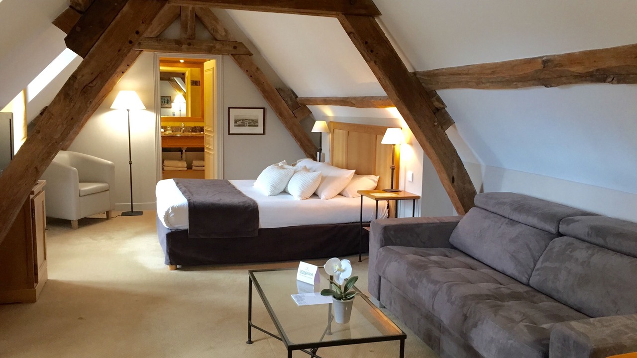 Photo of Bedroom in Montfort-l'Amaury