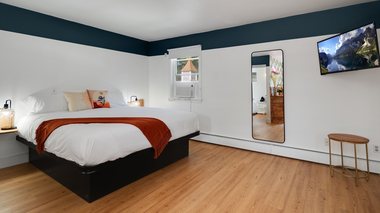Photo of Bedroom in Saratoga Springs