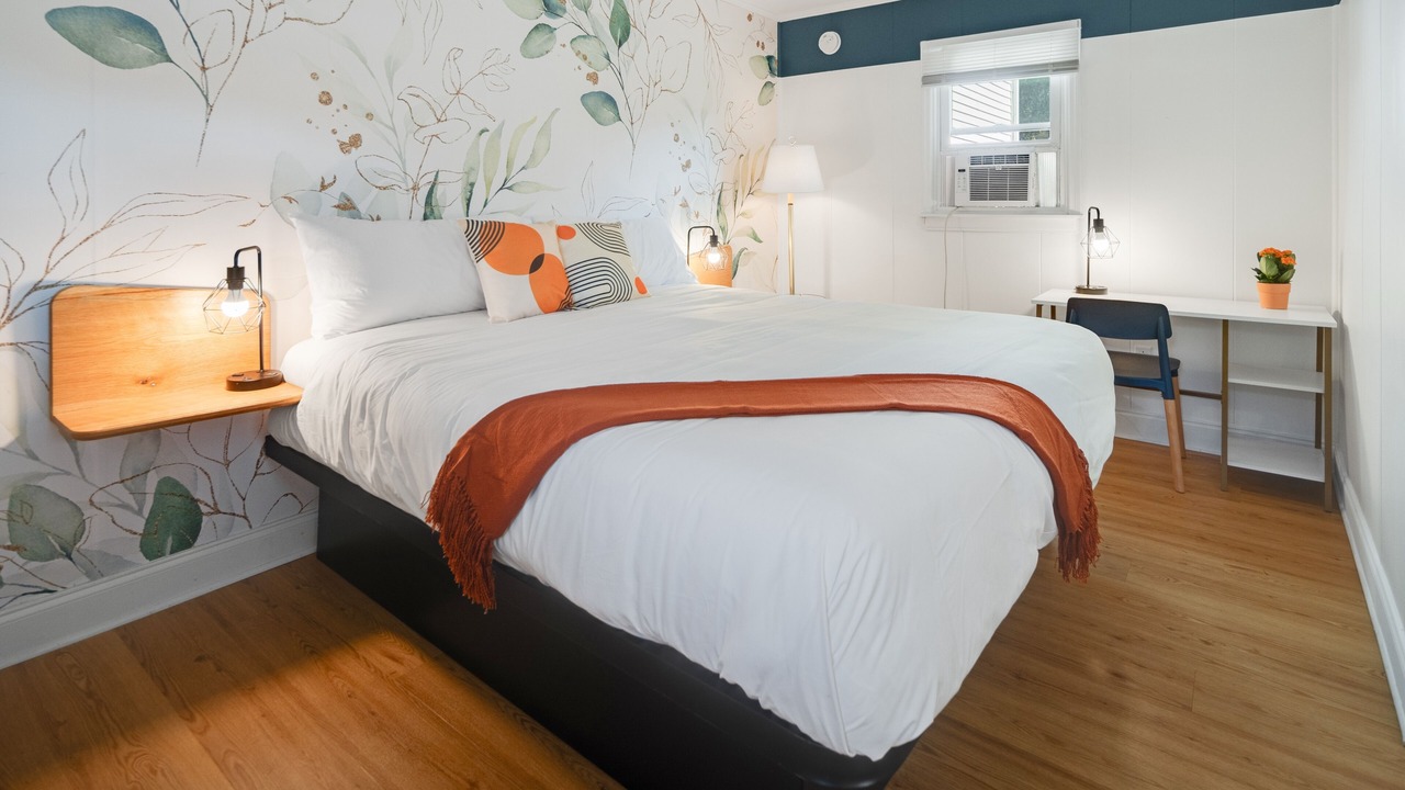 Photo of Bedroom in Saratoga Springs