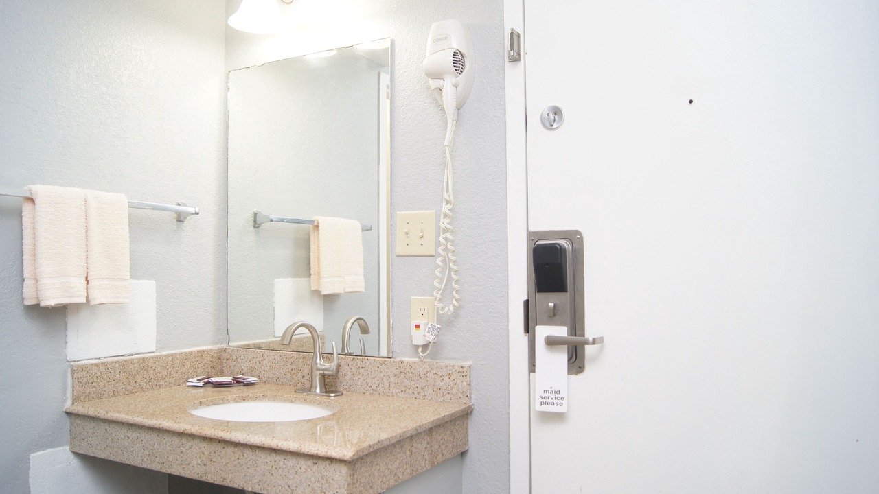 Photo of Bathroom in McAlester