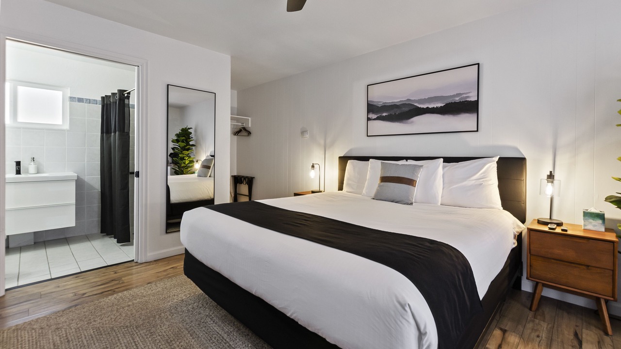 Photo of Bedroom in Lakeside Park