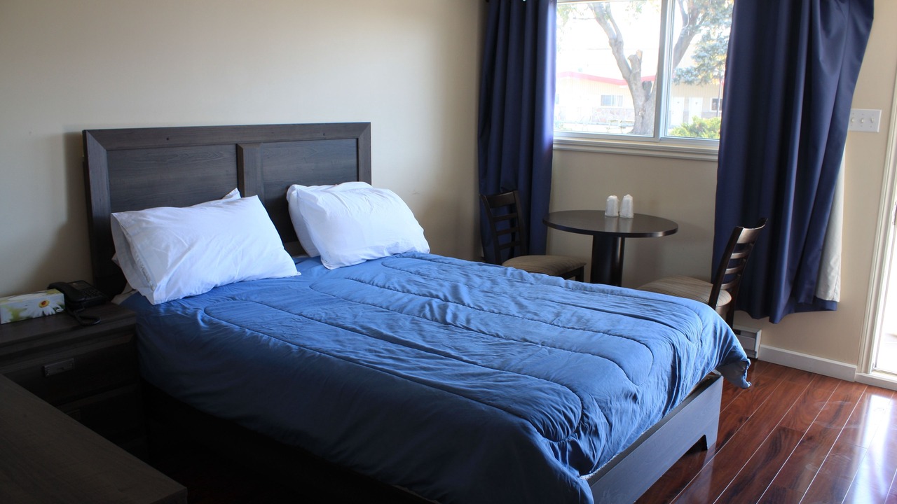 Photo of Bedroom in Saint-Hubert
