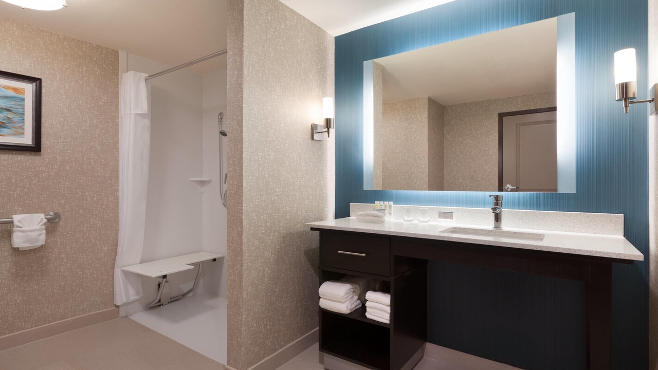 Photo of Bathroom in Spring