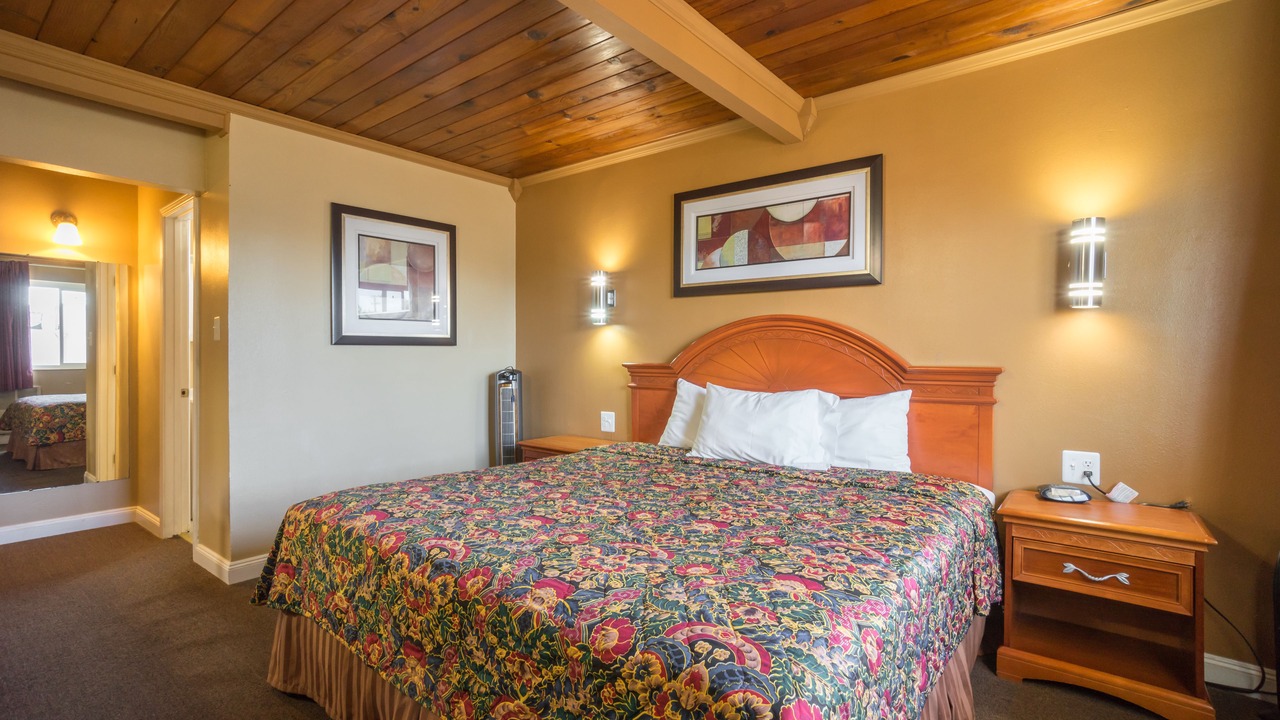 Photo of Bedroom in Ocean View and Fourth Street
