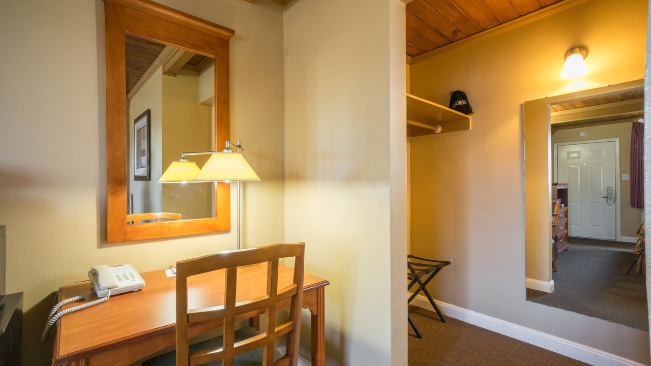 Photo of Bedroom in Ocean View and Fourth Street