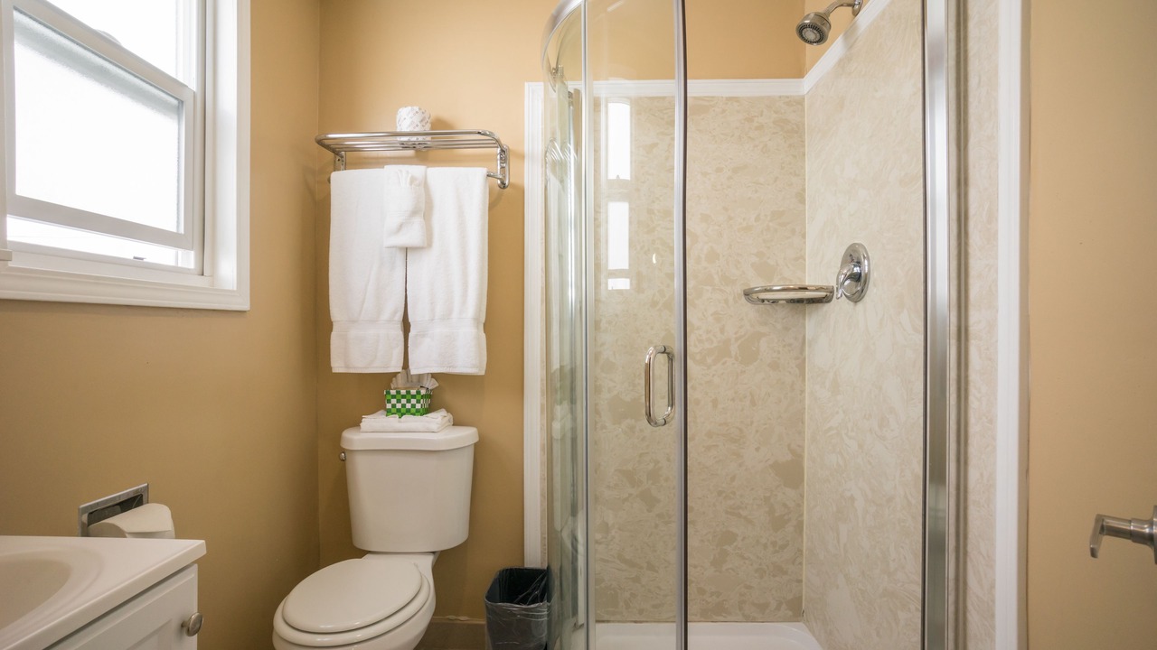 Photo of Bathroom in Ocean View and Fourth Street