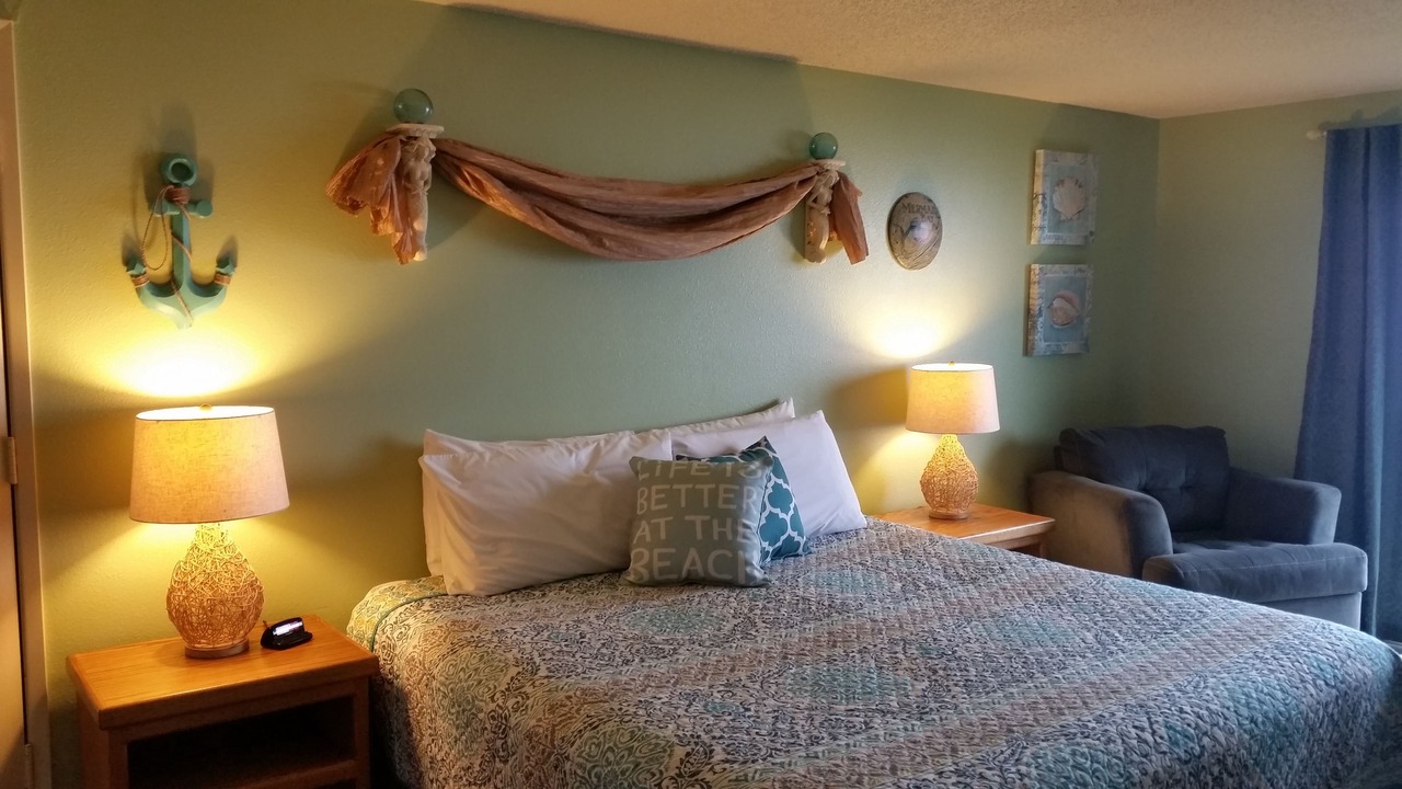 Photo of Bedroom in Yachats