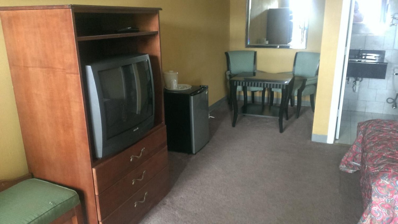 Photo of Bedroom in Naugatuck