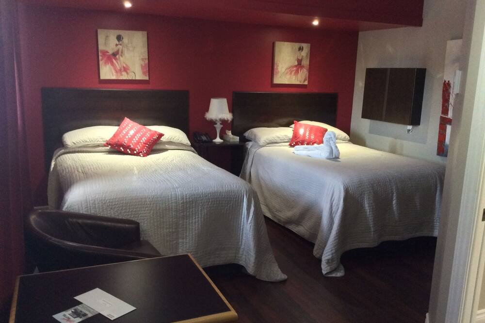 Photo of Bedroom in Cap de la Madeleine