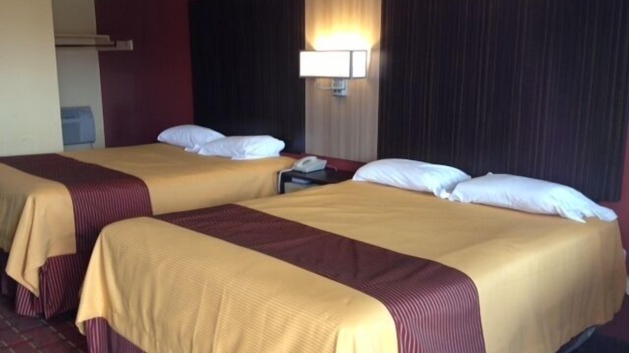 Photo of Bedroom in Tonawanda