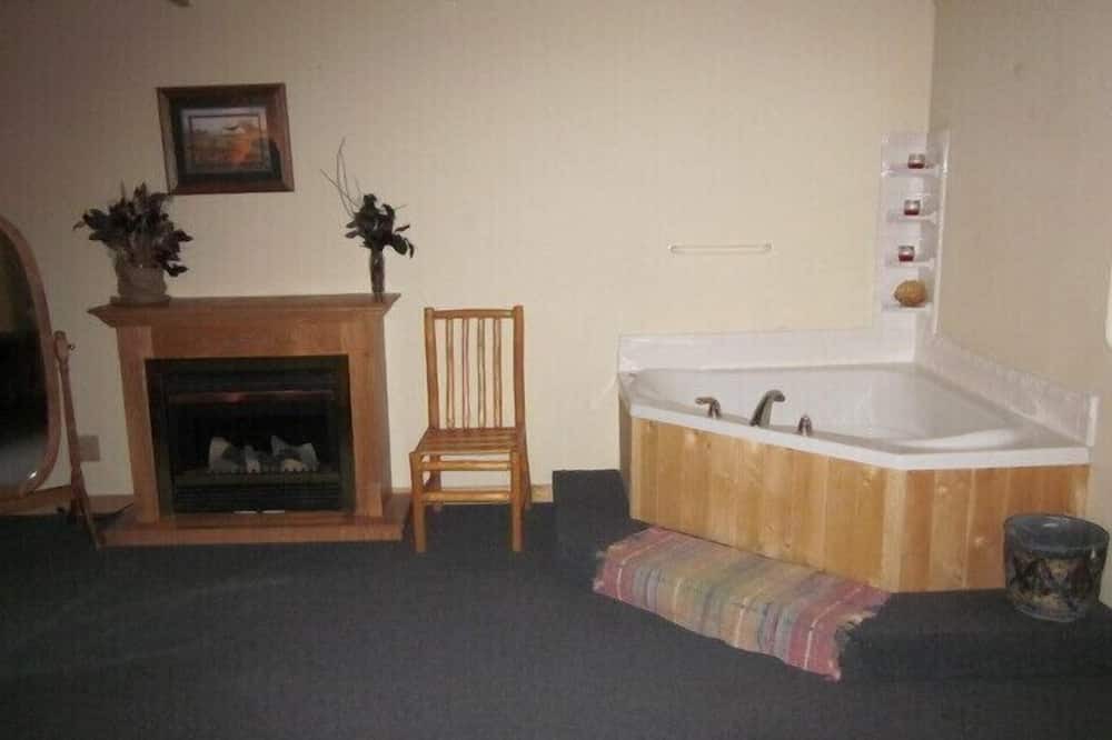 Photo of Bathroom in Mead