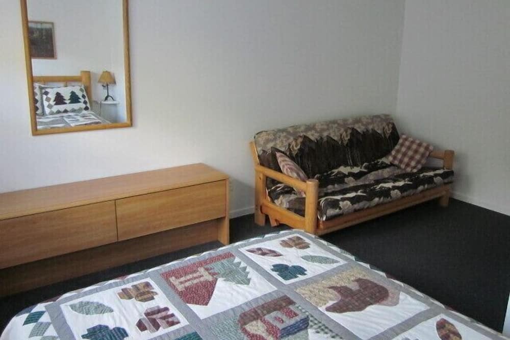 Photo of Bedroom in Mead