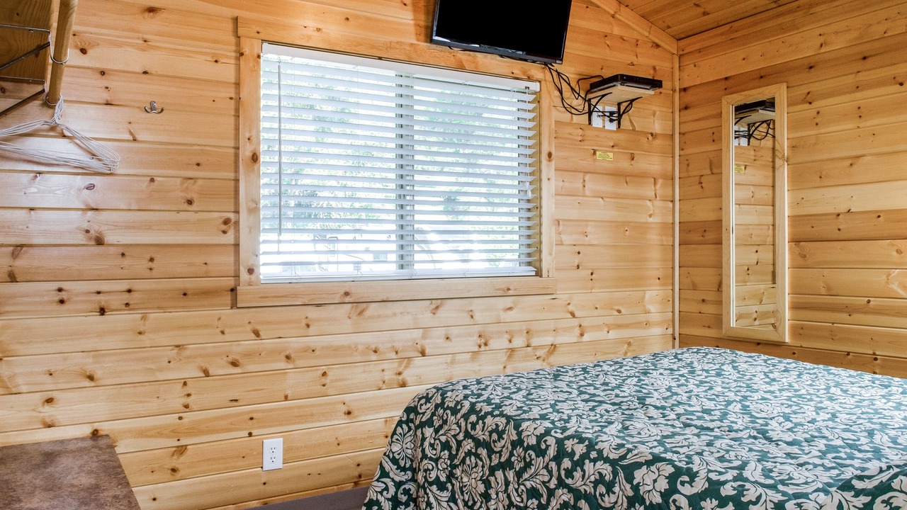 Photo of Bedroom in Cloverdale