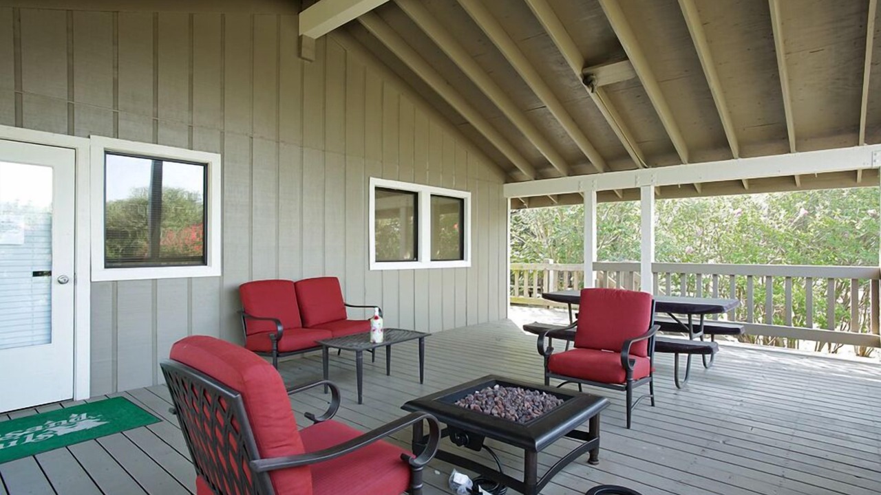 Photo of Livingroom in Lake Whitney