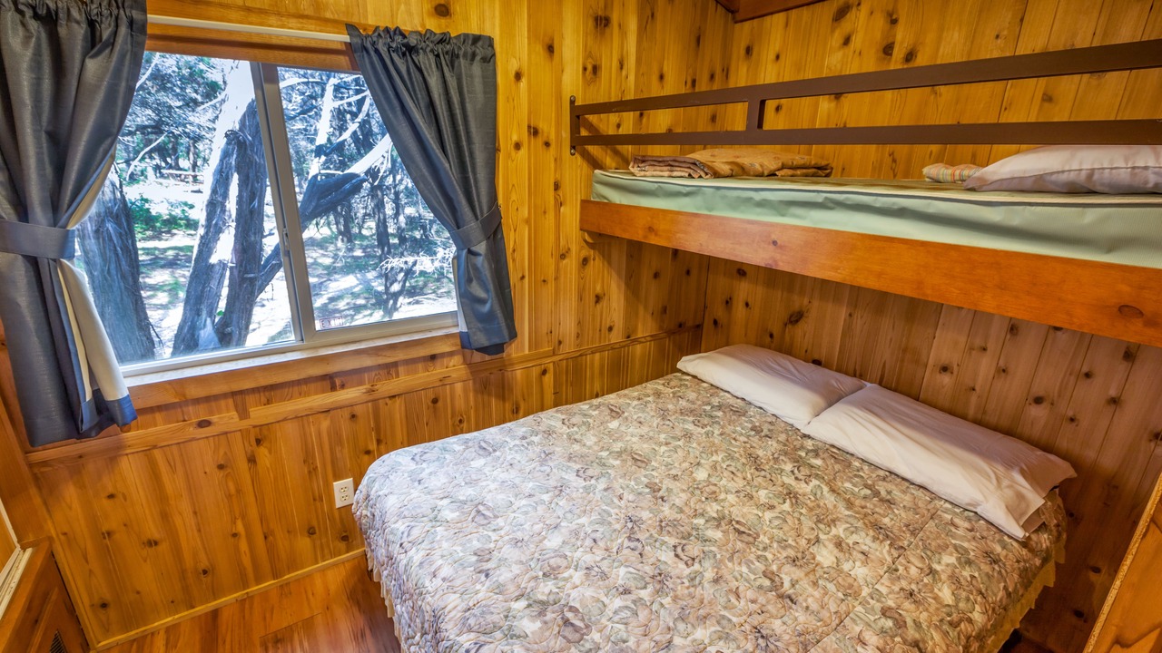 Photo of Bedroom in Lake Whitney