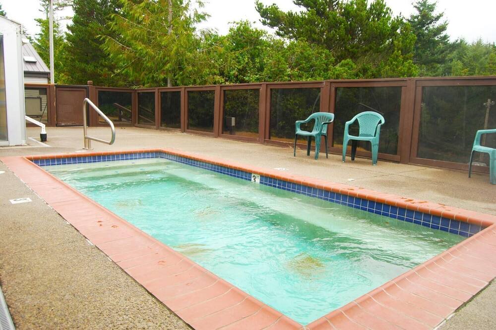 Photo of Outdoor in Cloverdale