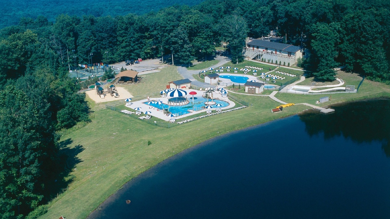 Photo of Outdoor in Henryville