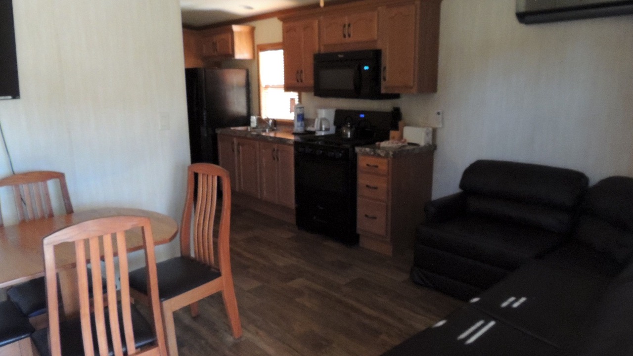 Photo of Livingroom in Henryville