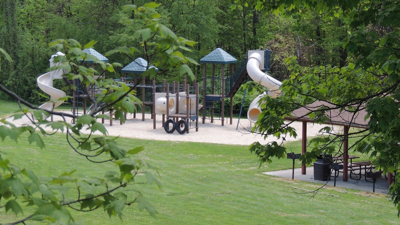 Photo of Outdoor in Henryville