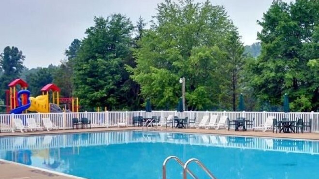 Photo of Outdoor in Lebanon - Pine Grove