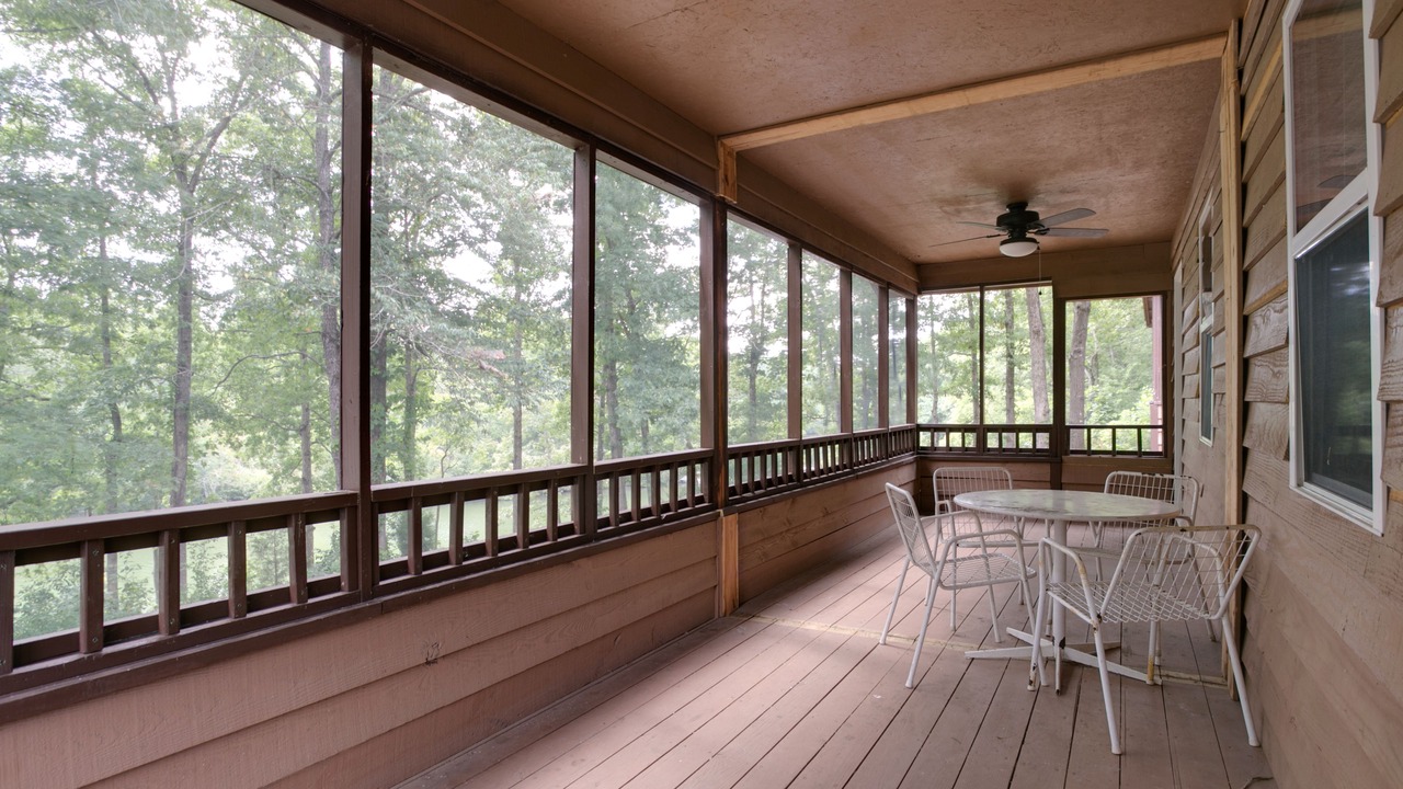 Photo of Patio Balcony in Hohenwald