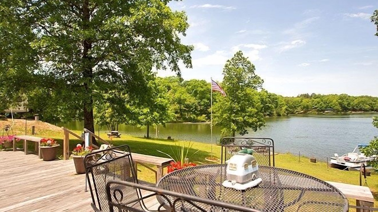 Photo of Outdoor in Hohenwald