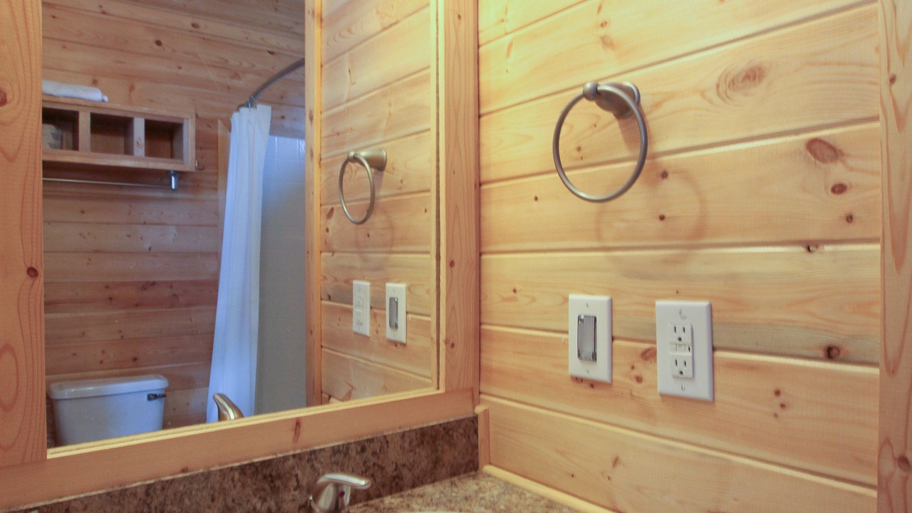 Photo of Bathroom in Willis