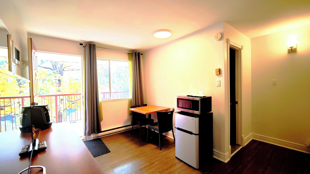 Photo of Bedroom in Saint-Sauveur