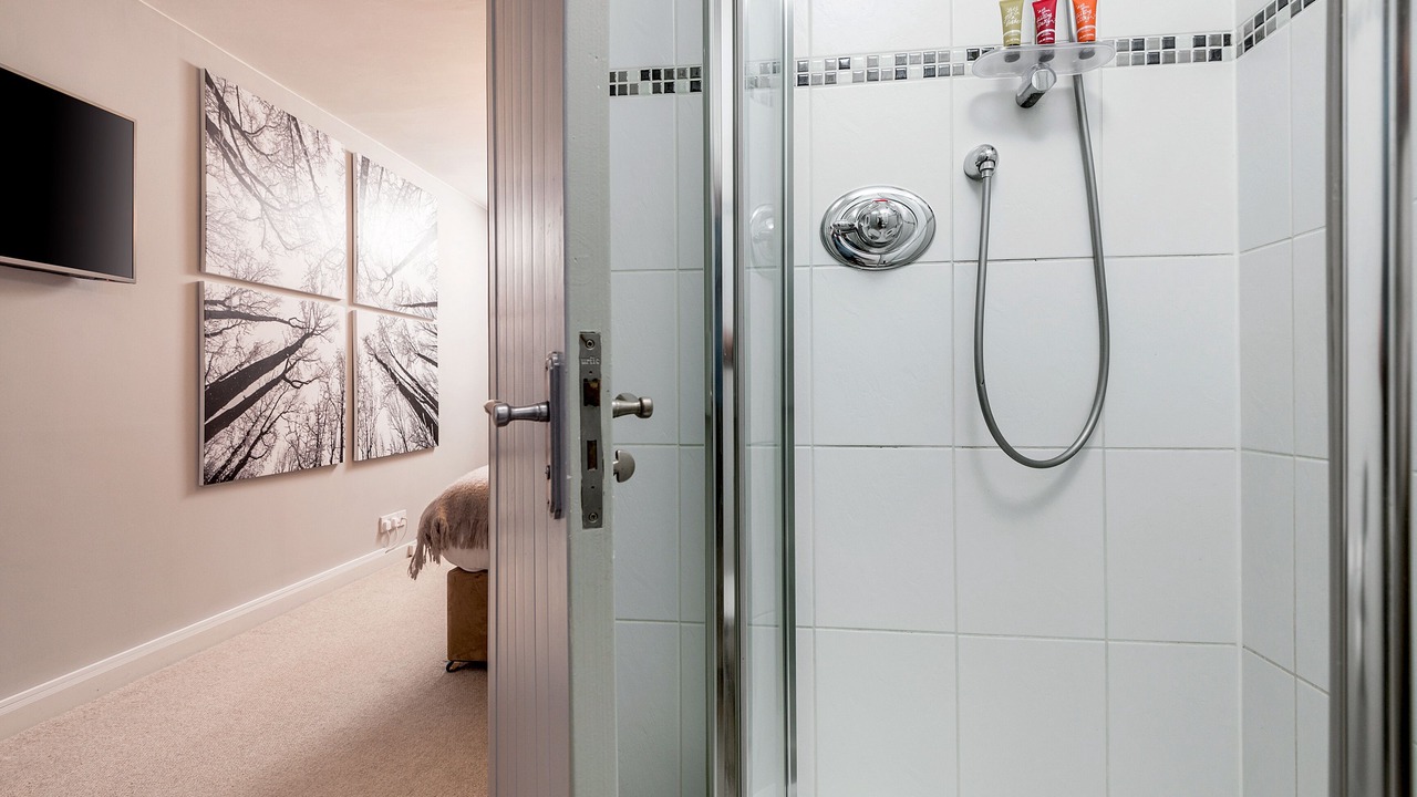 Photo of Bathroom in Hurley