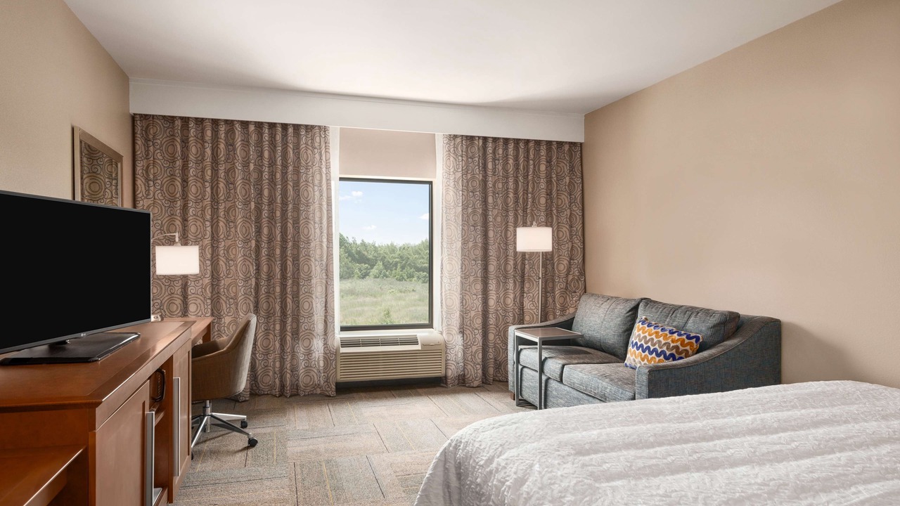 Photo of Bedroom in Lavonia