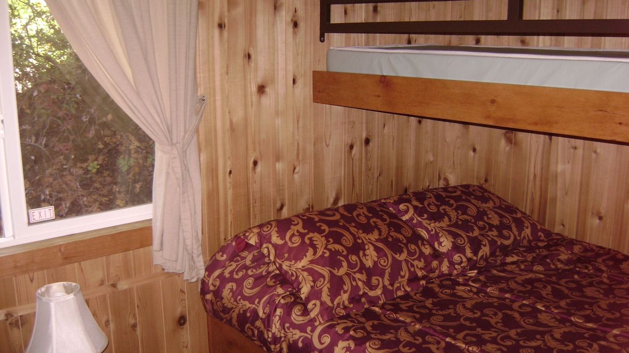 Photo of Bedroom in Lotus