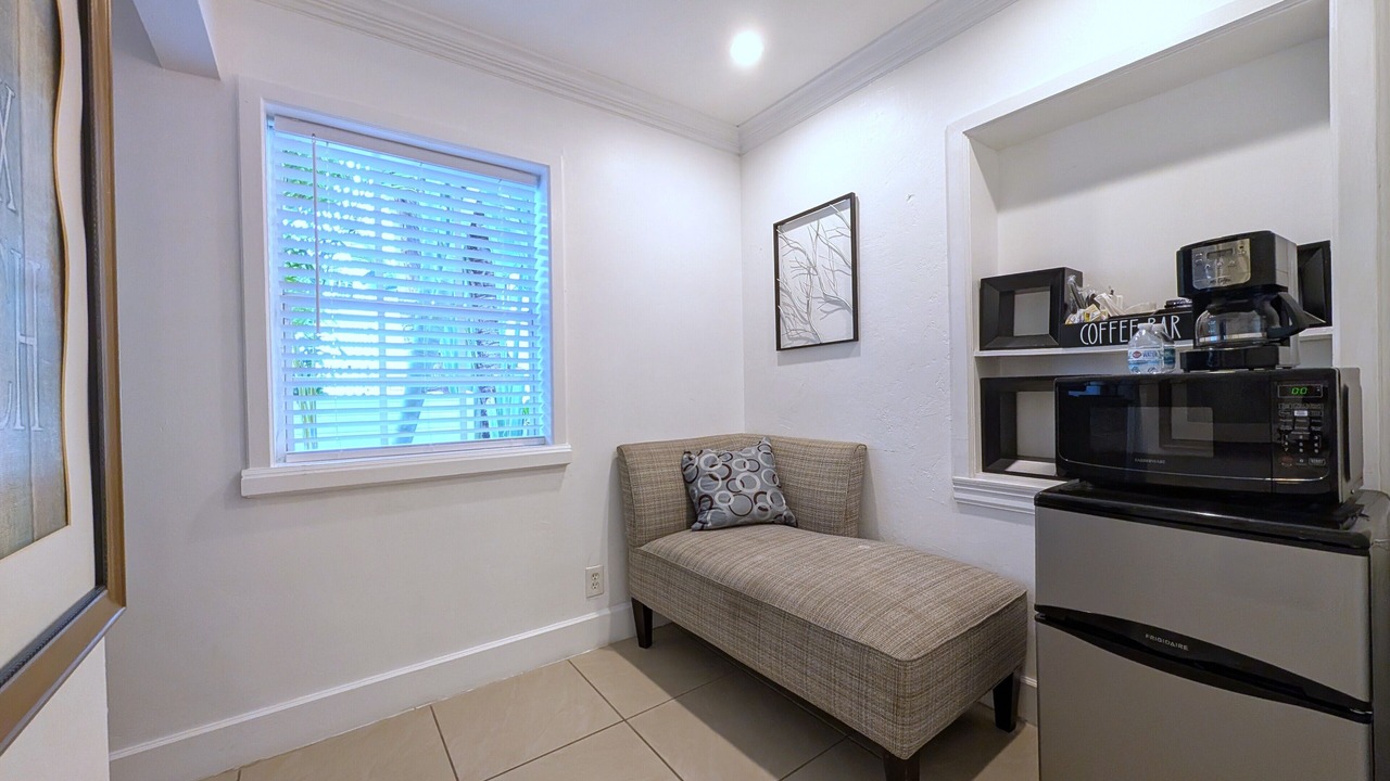 Photo of Bedroom in Wilton Manors