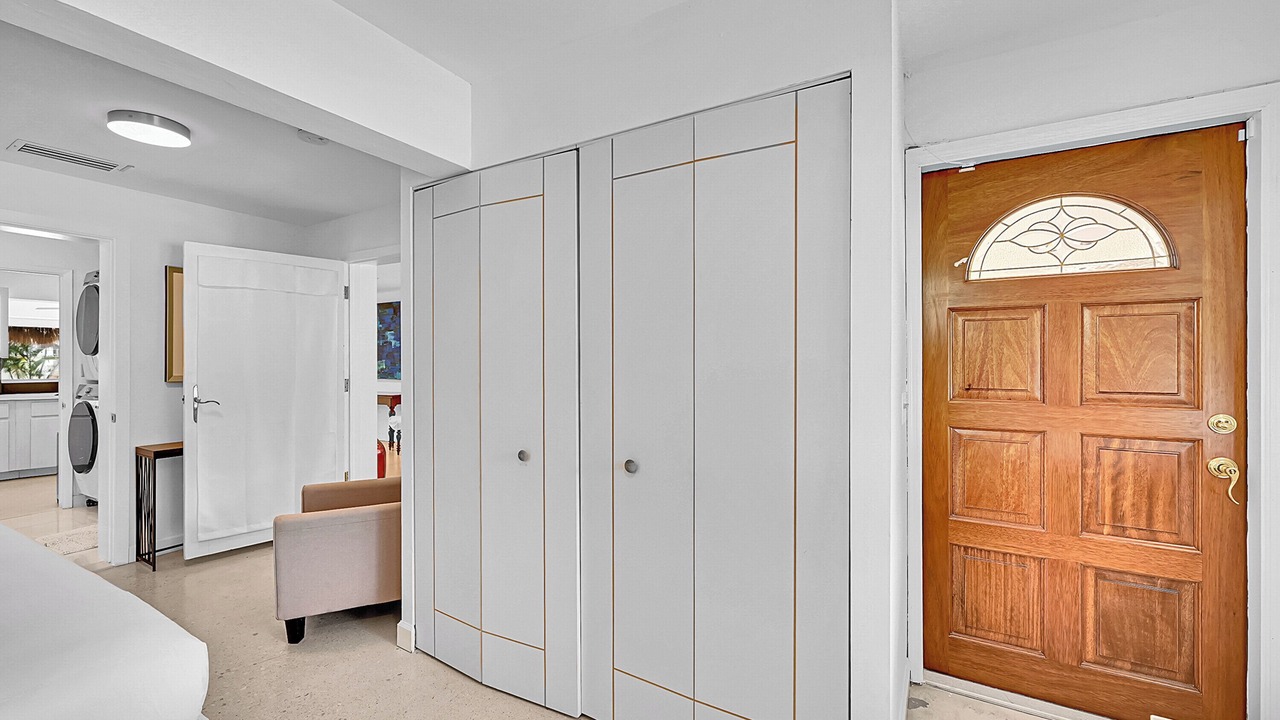 Photo of Bedroom in Wilton Manors