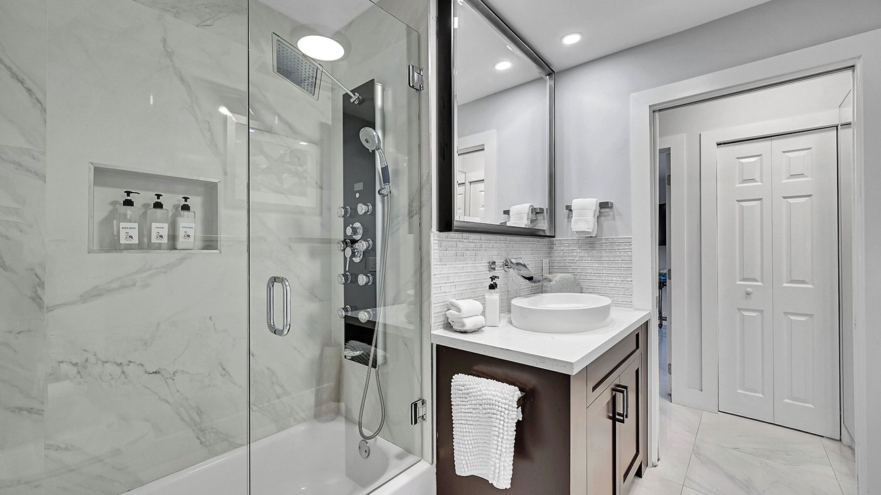 Photo of Bathroom in Wilton Manors