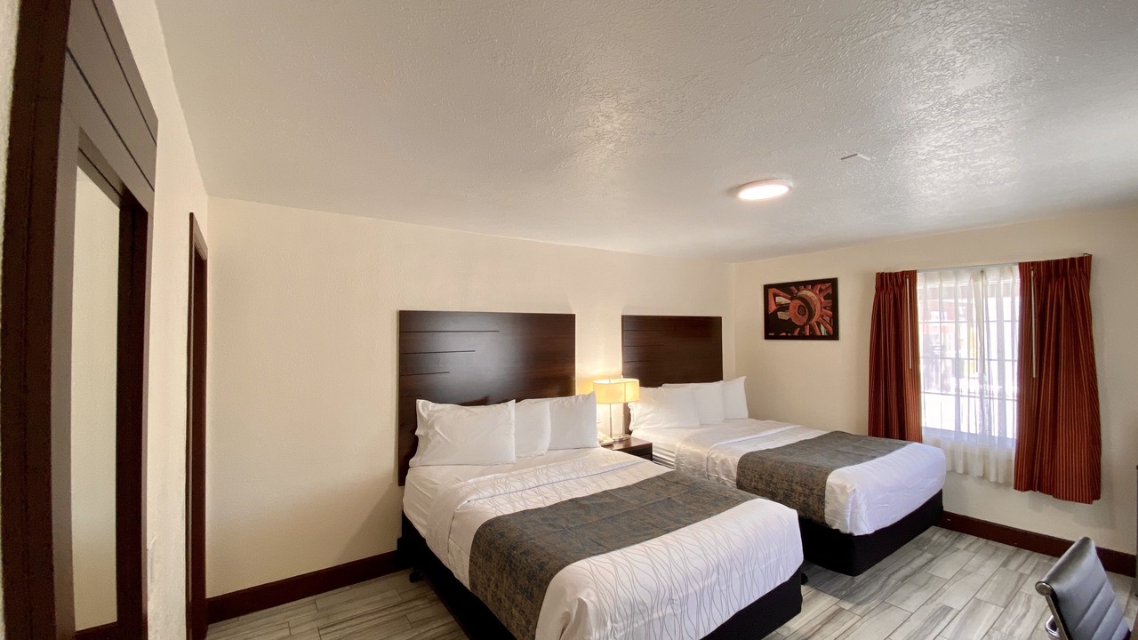 Photo of Bedroom in Roswell