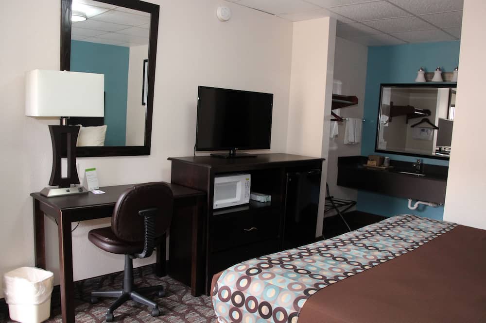 Photo of Bedroom in Sylva