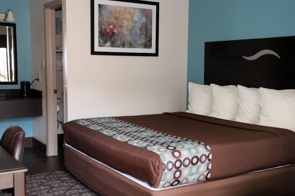 Photo of Bedroom in Sylva