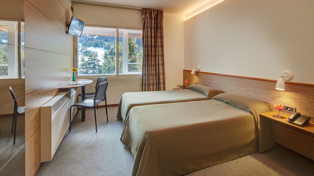 Photo of Bedroom in Alp