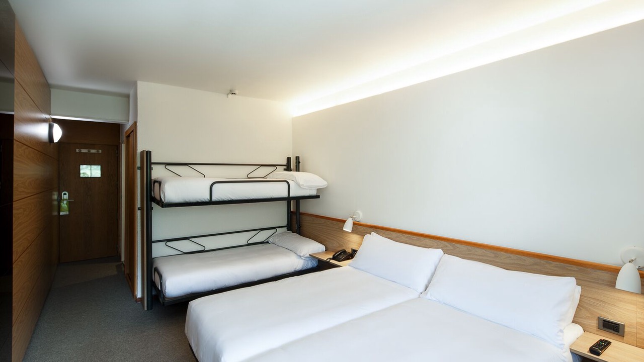 Photo of Bedroom in Alp