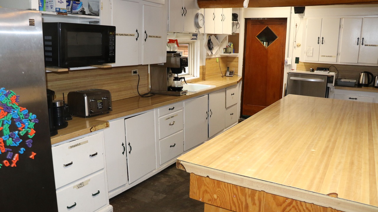 Photo of Others in Wapiti